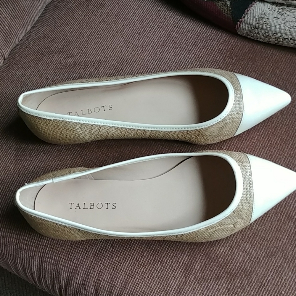 Shoes - Picture 3 of 6